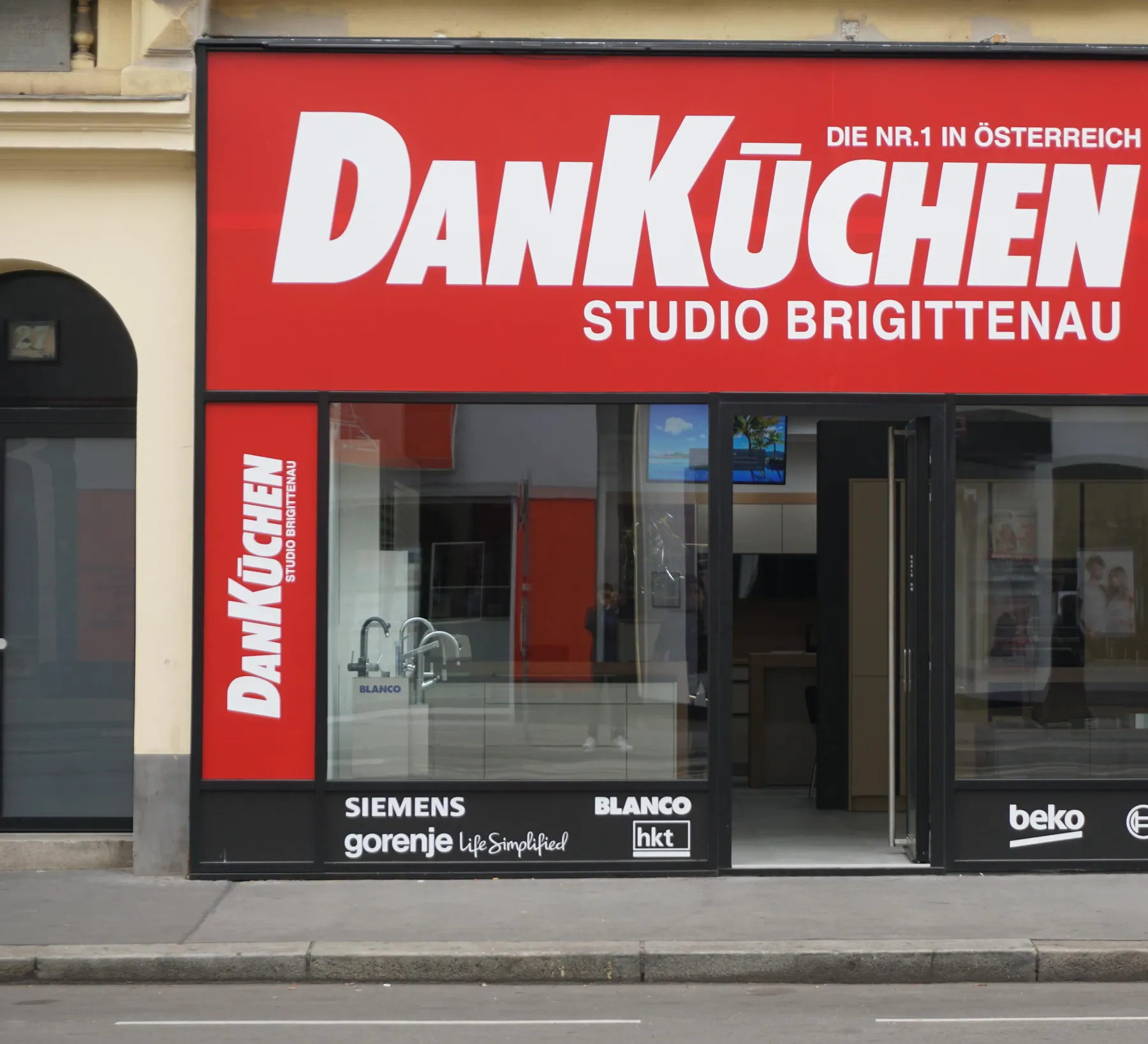 Schauraum DanKüchen Brigittenau von außen